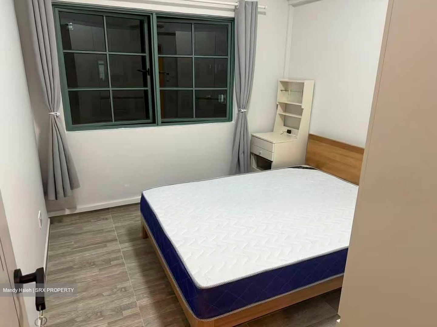 Crystal Mansions (D14), Apartment #596386391